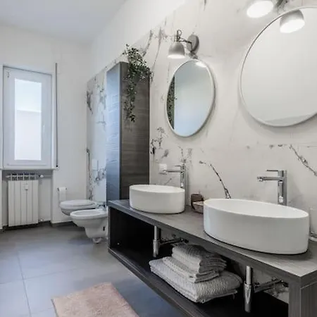 Апартаменты Chez Monique *