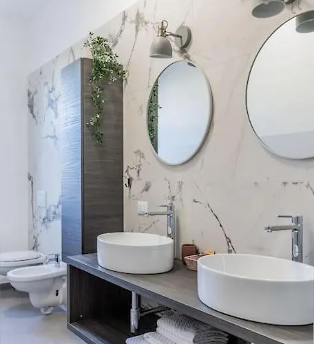 Chez Monique Apartment *