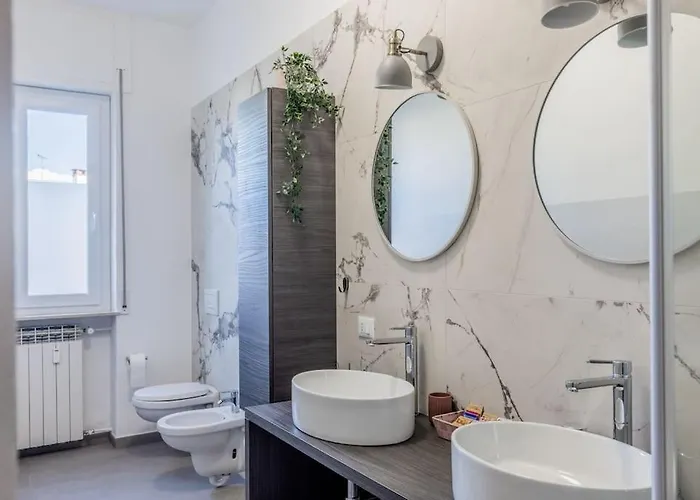 Chez Monique Oleggio Castello