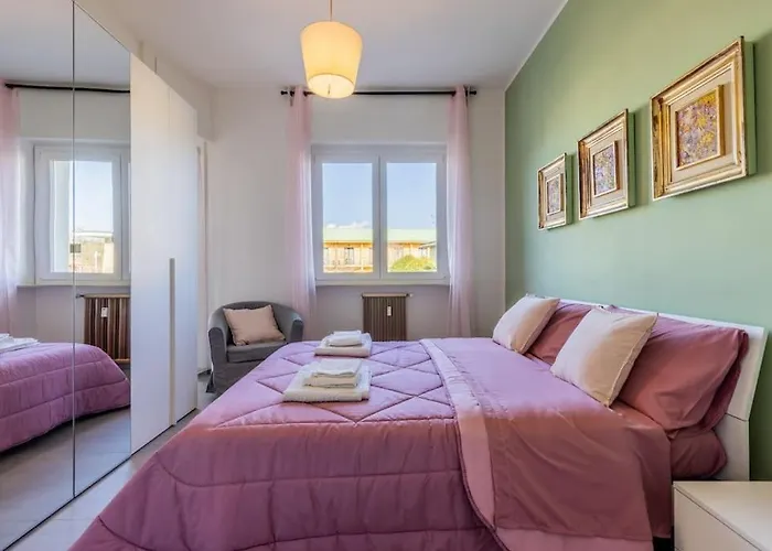 Chez Monique Apartment *