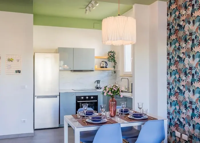 Chez Monique Oleggio Castello